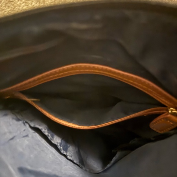 Tommy Hilfiger Black and Brown Crossbody Bag NWOT - Picture 4 of 4